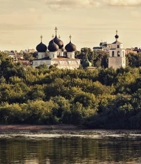 Города. Киров.