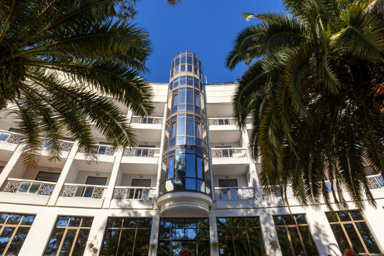 AZIMUT Здоровье Мыс Видный